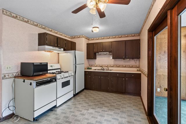 8801 Dunlap Avenue, Circle Pines, MN 55014