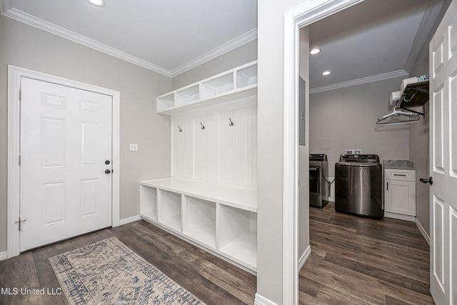 8817 Stonewall Street, Ocean Springs, MS 39564