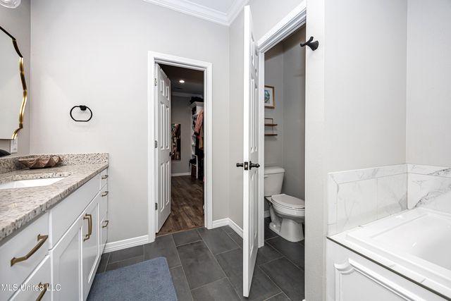 8817 Stonewall Street, Ocean Springs, MS 39564