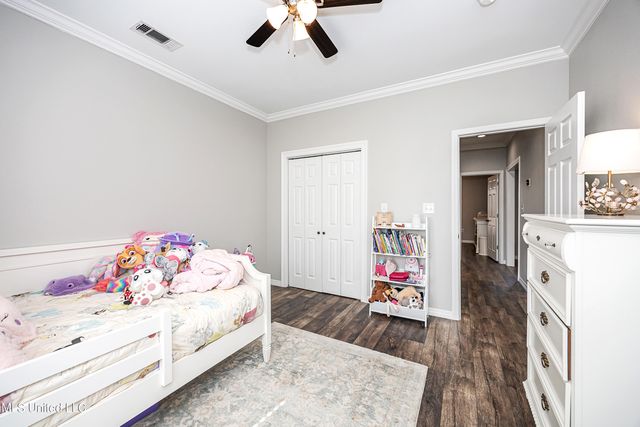 8817 Stonewall Street, Ocean Springs, MS 39564