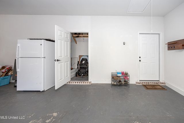 8817 Stonewall Street, Ocean Springs, MS 39564