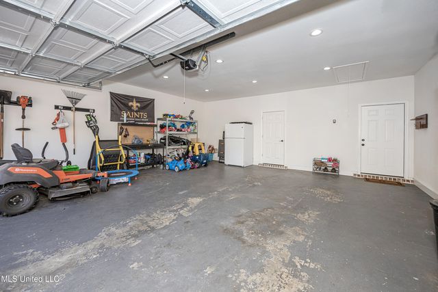 8817 Stonewall Street, Ocean Springs, MS 39564