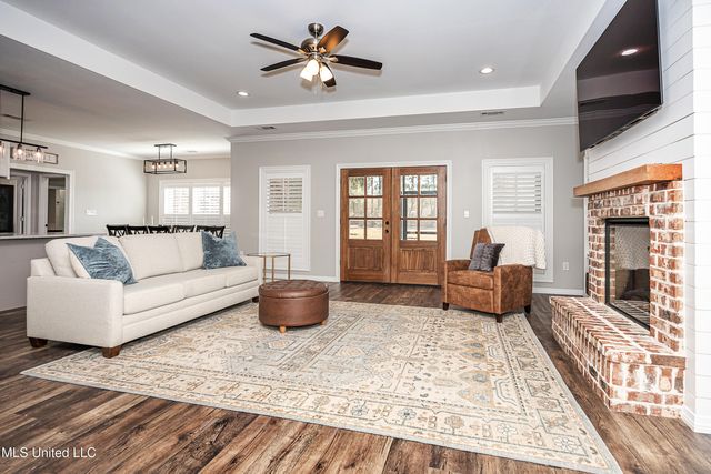 8817 Stonewall Street, Ocean Springs, MS 39564