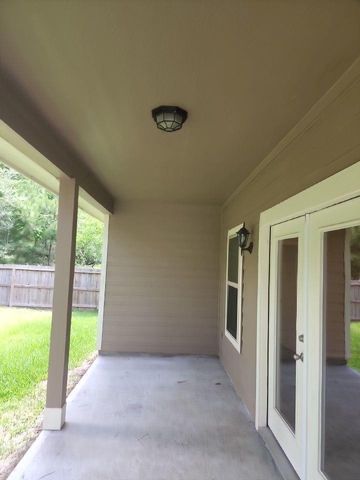 21518 Little Wolf Drive, Crosby, TX 77532