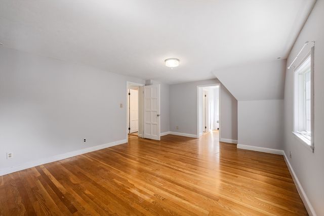 6 Old Brook Dr, Worcester, MA 01609