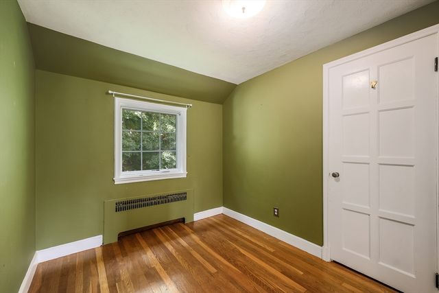 6 Old Brook Dr, Worcester, MA 01609