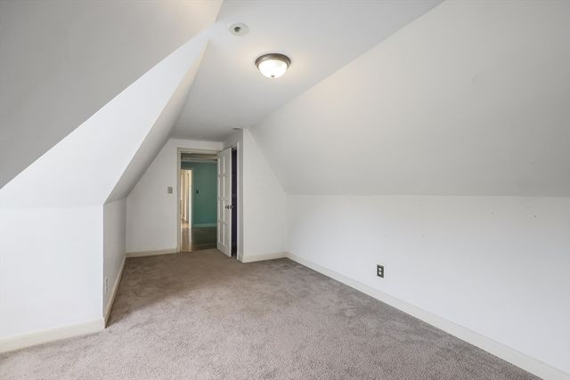 6 Old Brook Dr, Worcester, MA 01609