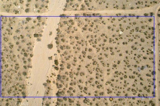 8 Maricopa Road, Victorville, CA 92392