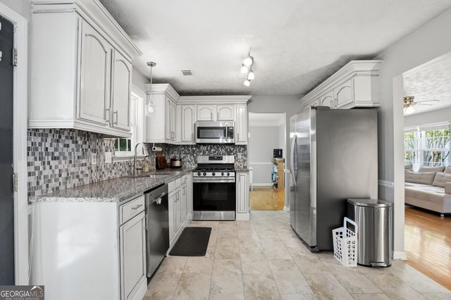 3603 Stephens Creek Court, Loganville, GA 30052