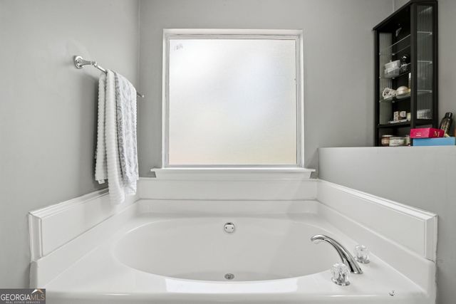 3603 Stephens Creek Court, Loganville, GA 30052