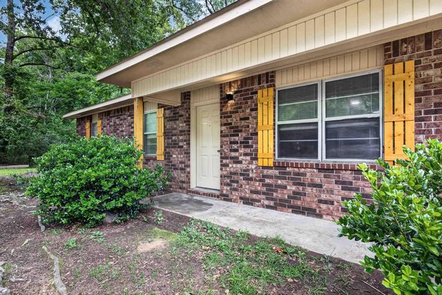 210 Druid Hills Rd Road, Arkadelphia, AR 71923
