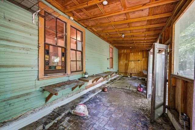 200 S Hawkins Street, Waxahachie, TX 75165