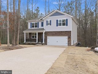 7785 PATRIOTS WAY E, Gloucester, VA 23061