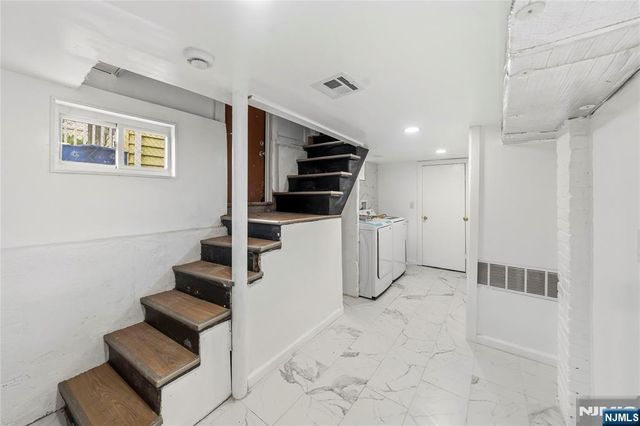 66 Linden Avenue, Bloomfield, NJ 07003