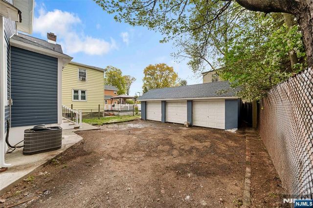 66 Linden Avenue, Bloomfield, NJ 07003