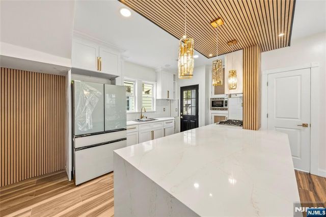 66 Linden Avenue, Bloomfield, NJ 07003