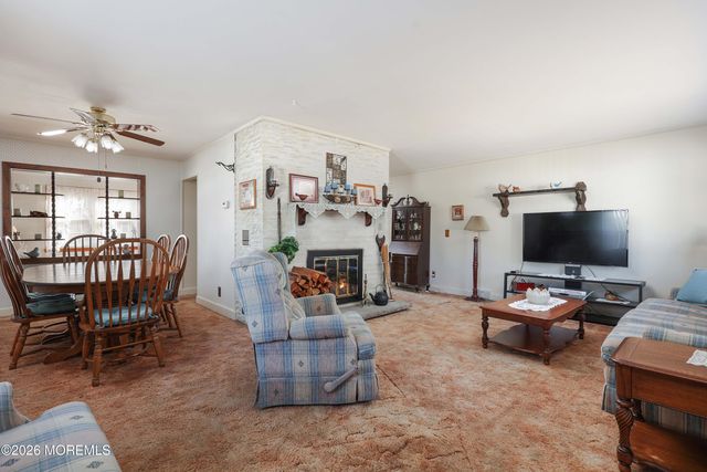 104 Therese Avenue, Keyport, NJ 07735