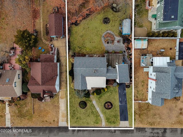 104 Therese Avenue, Keyport, NJ 07735