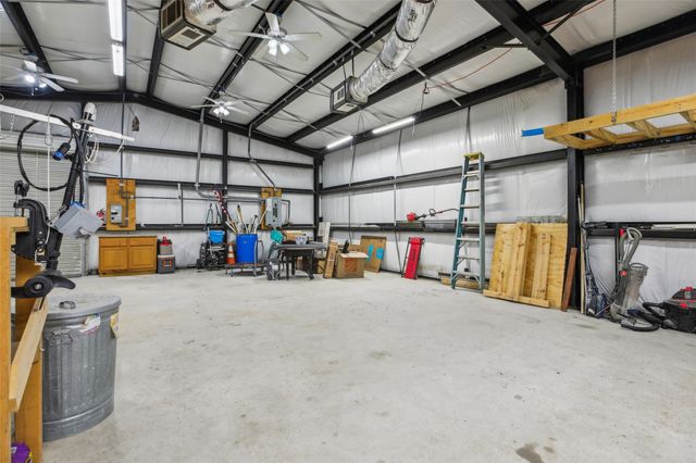 103 Bonham LN, Paige, TX 78659