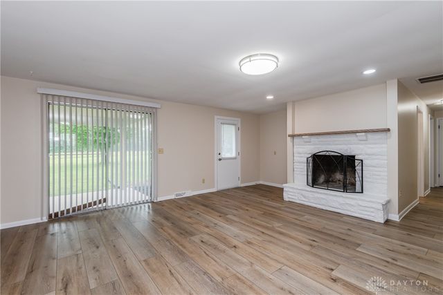 2676 Waynesville Jamestown Road, Caesarcreek Twp, OH 45385