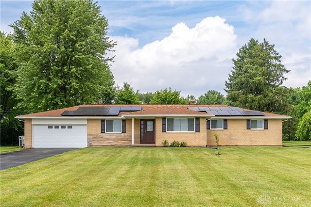 2676 Waynesville Jamestown Road, Caesarcreek Twp, OH 45385