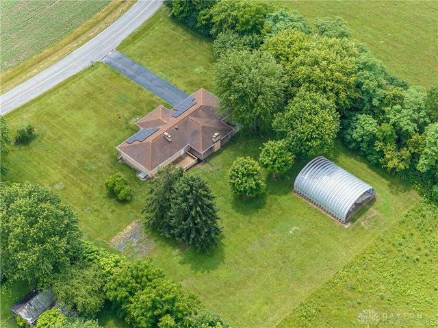 2676 Waynesville Jamestown Road, Caesarcreek Twp, OH 45385