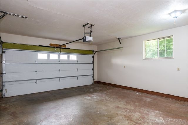 2676 Waynesville Jamestown Road, Caesarcreek Twp, OH 45385