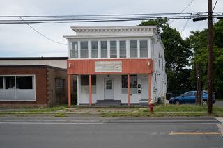 206 Burnside Avenue, East Hartford, CT 06108