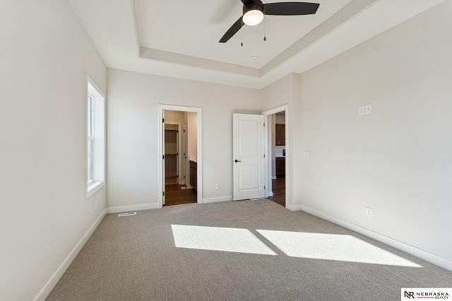 11204 Portage Drive, Papillion, NE 68046