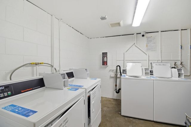 576 576 Sylvan St 20, Daly City, CA 94014