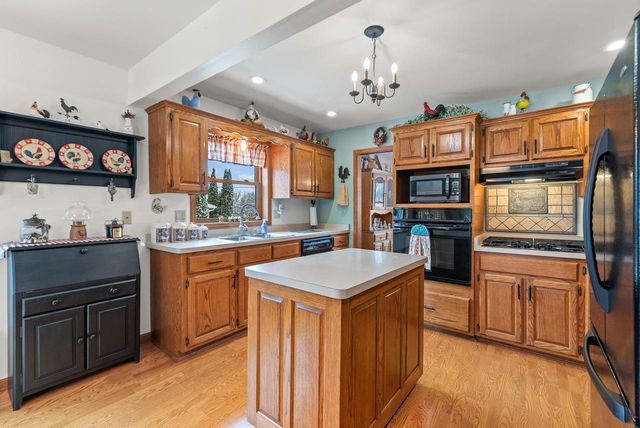 W1072 Hilltop ROAD, Rubicon, WI 53078