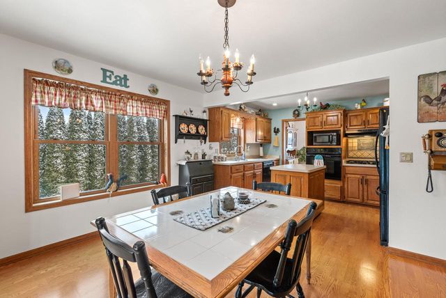 W1072 Hilltop ROAD, Rubicon, WI 53078