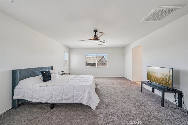 14201 Fir Street, Oak Hills, CA 92344