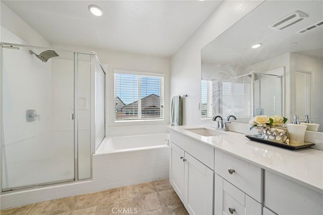 14201 Fir Street, Oak Hills, CA 92344