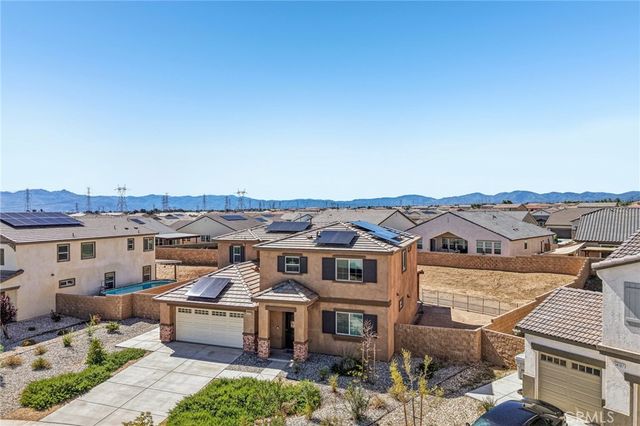 14201 Fir Street, Oak Hills, CA 92344