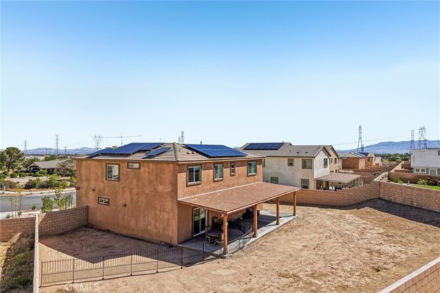 14201 Fir Street, Oak Hills, CA 92344