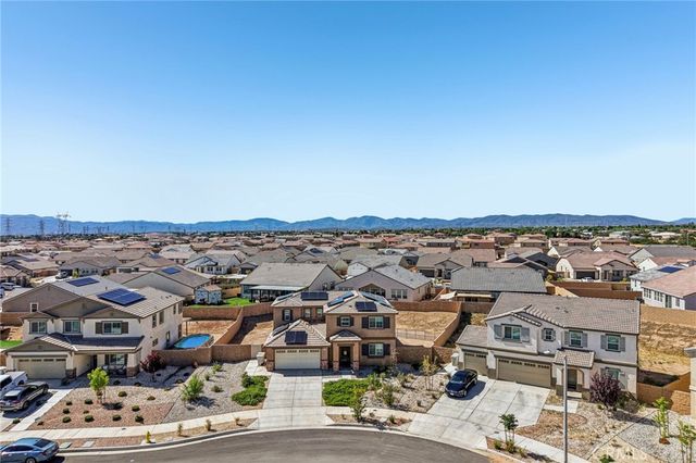 14201 Fir Street, Oak Hills, CA 92344