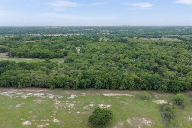 604 Hilton Road, Bryan, TX 77807