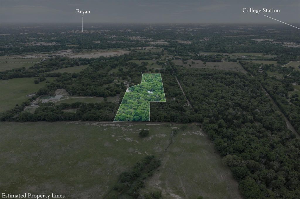 604 Hilton Road, Bryan, TX 77807