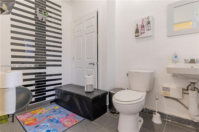 727 S 21st Ave, Hollywood, FL 33020