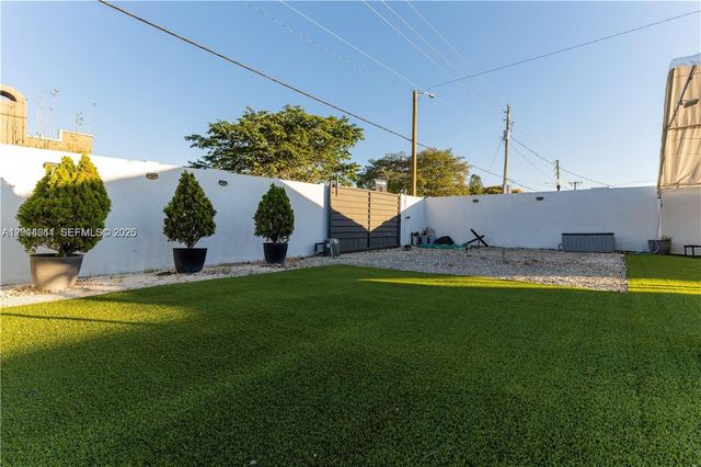 727 S 21st Ave, Hollywood, FL 33020