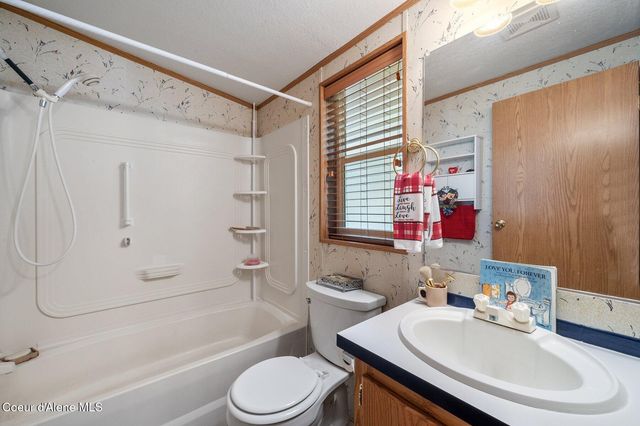 1033 W DEVON PL, Coeur D'alene, ID 83815