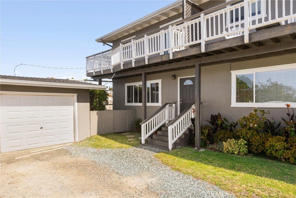 Image 20 of property listing at 31 8th Street, Cayucos, CA 93430