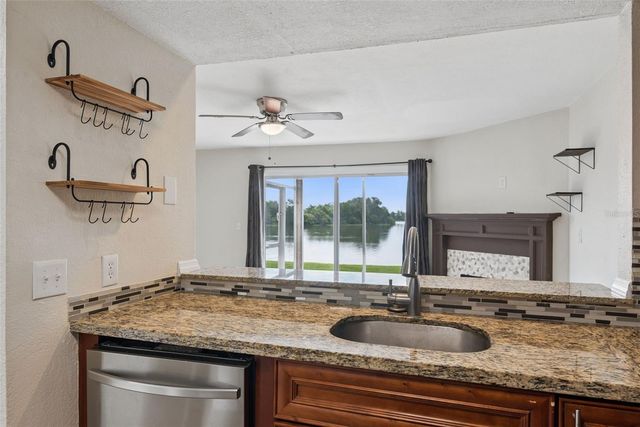 214 MAJORS LANE C, Kissimmee, FL 34743