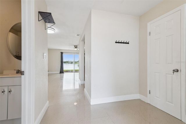 214 MAJORS LANE C, Kissimmee, FL 34743