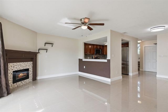 214 MAJORS LANE C, Kissimmee, FL 34743