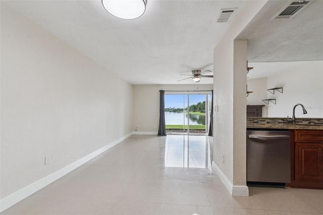 214 MAJORS LANE C, Kissimmee, FL 34743