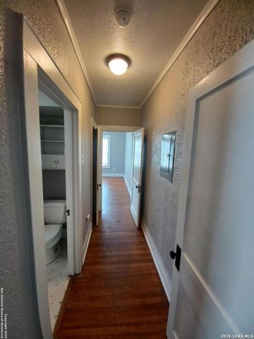 214 Funston Pl Apt 3, San Antonio, TX 78209
