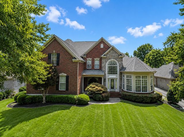 908 Plantation Blvd, Gallatin, TN 37066