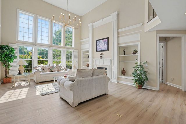 908 Plantation Blvd, Gallatin, TN 37066